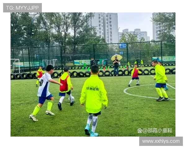 与足球明星合拍的视频分享我的足球梦想与他们的精彩瞬间