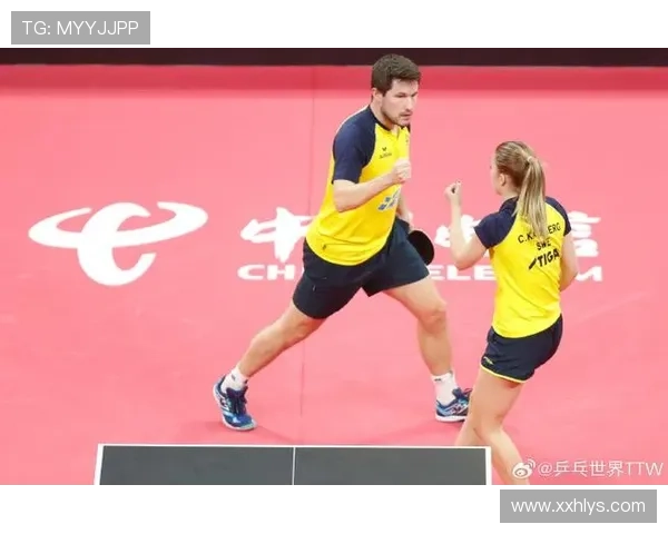 成都网球队在世界杯中的默契配合与战术分析